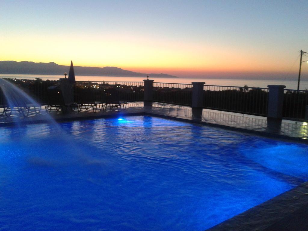 Cretan Blu Platanias Villa Platanés Eksteriør billede